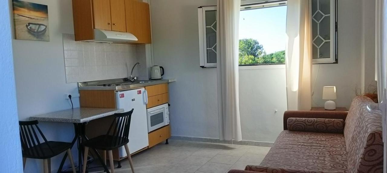 Appartement Alonaki Bay à Halikounas Extérieur photo