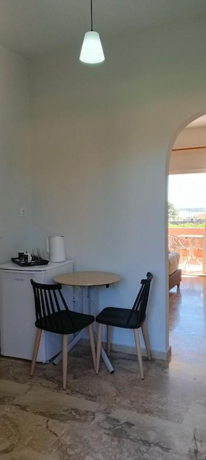 Appartement Alonaki Bay à Halikounas Extérieur photo