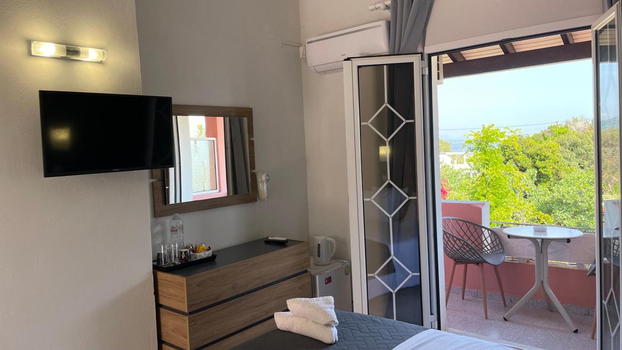 Appartement Alonaki Bay à Halikounas Extérieur photo